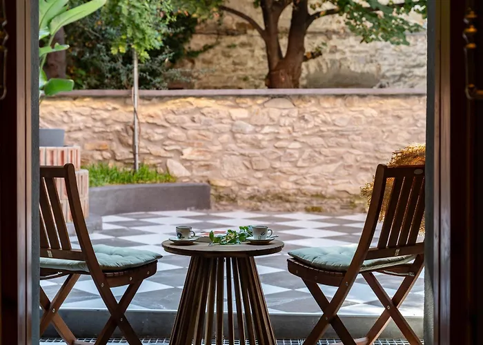 Pomegranate Suites